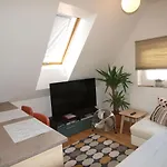 Kohlweg - Free Parking Und Garten Appartement *