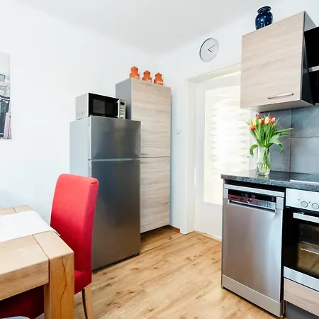 Kohlweg - Free Parking, Garden And Air Conditioning Appartement Graz