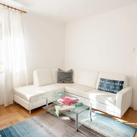 Appartement Kohlweg - Free Parking, Garden And Air Conditioning Graz
