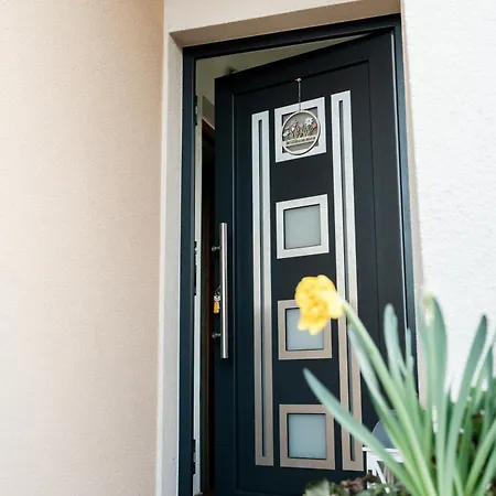 Appartement Kohlweg - Free Parking, Garden And Air Conditioning *